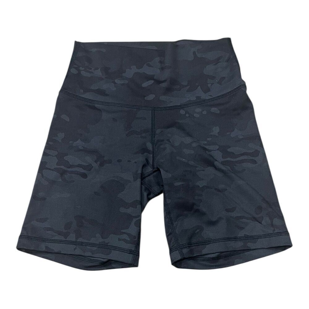 Tna Aritzia Black Camo Athletic Biker Shorts S